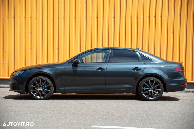 Audi A4 2.0 TDI ultra S tronic - 4