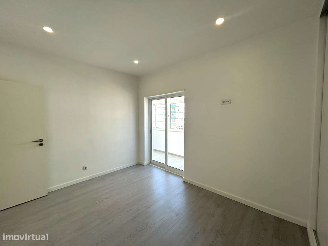 Apartamento Totalmente Remodelado- Paivas-26