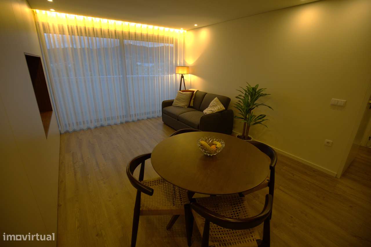 Apartamento T1 no ÚLTIMO PISO com Vista Rio – Caldelas, Guimarães - Grande imagem: 4/21