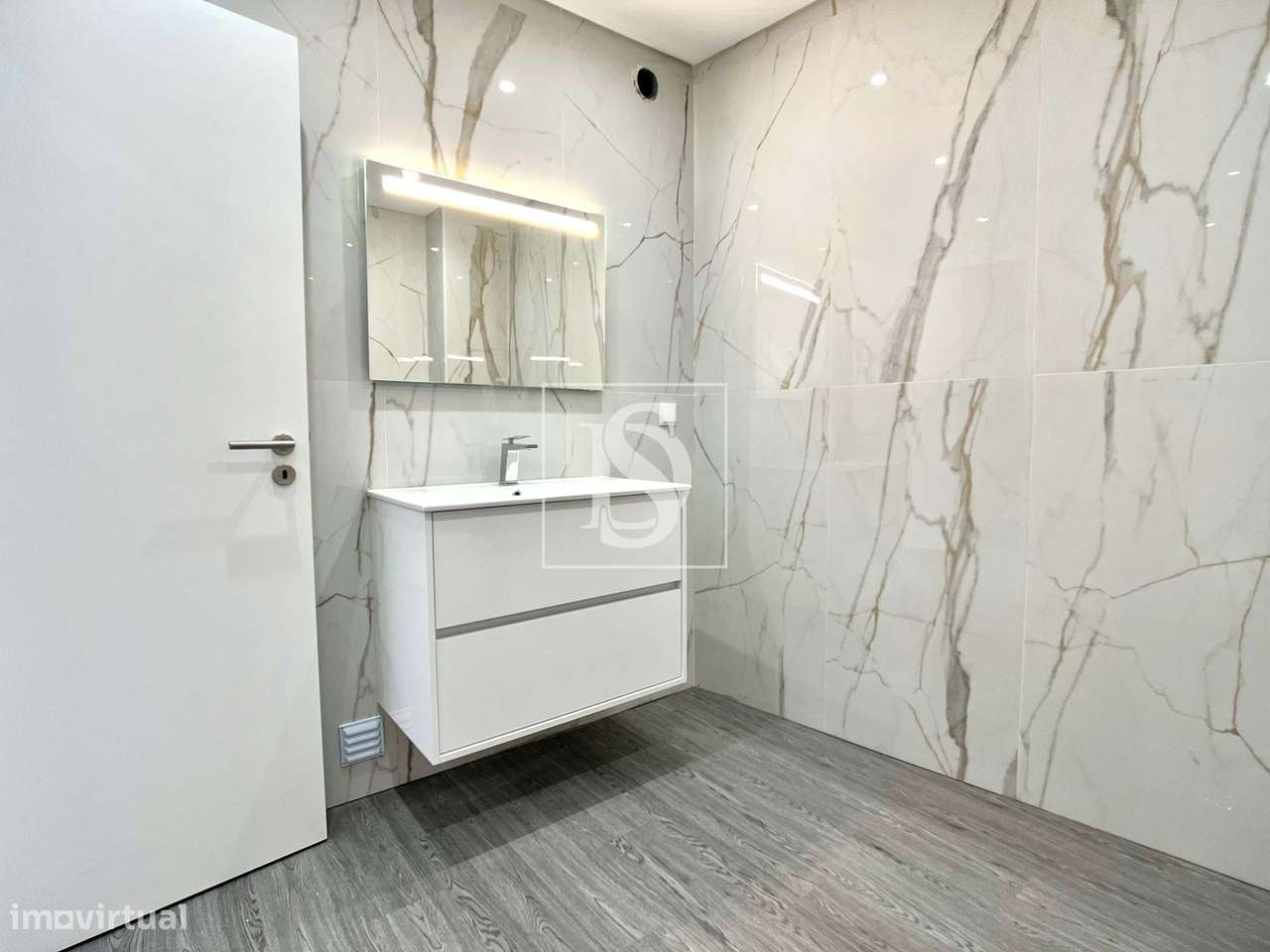 Apartamento T2 em Olhão - Grande imagem: 5/12