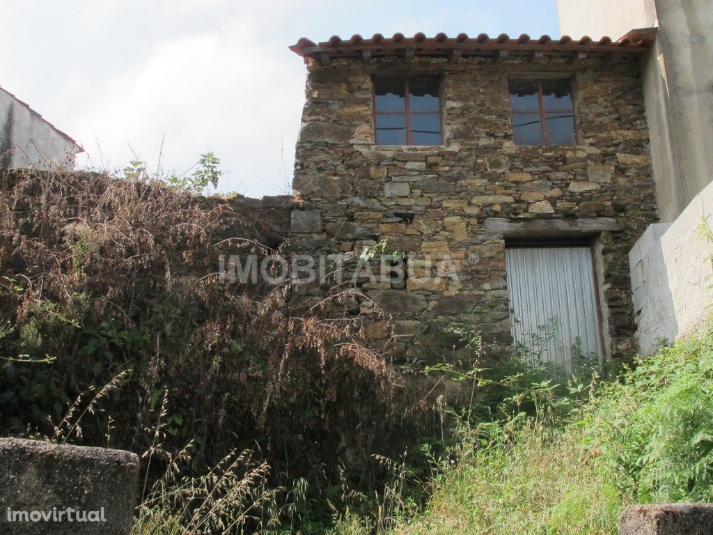 Casa em Xisto em Celavisa, Arganil