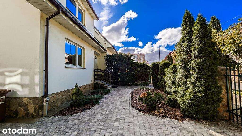 Piękny duży dom na Żelechowej.-17