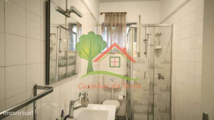 Moradia T5 com Vista de Mar Deslumbrante em Baleia, Carvoeira-37