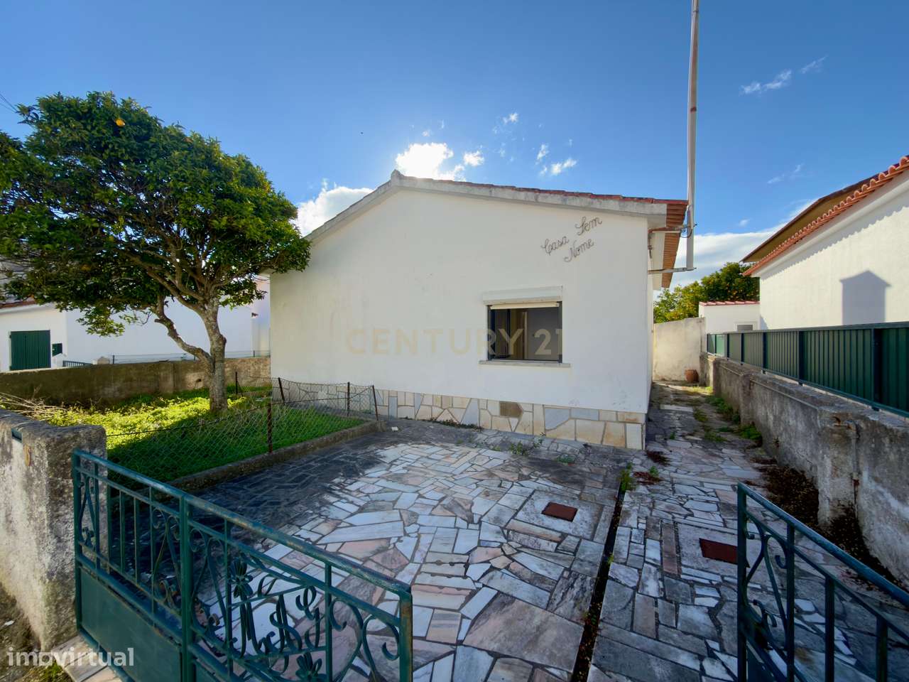 A Oportunidade Perfeita para Criar a Casa dos Seus Sonhos em Janes, Al-25