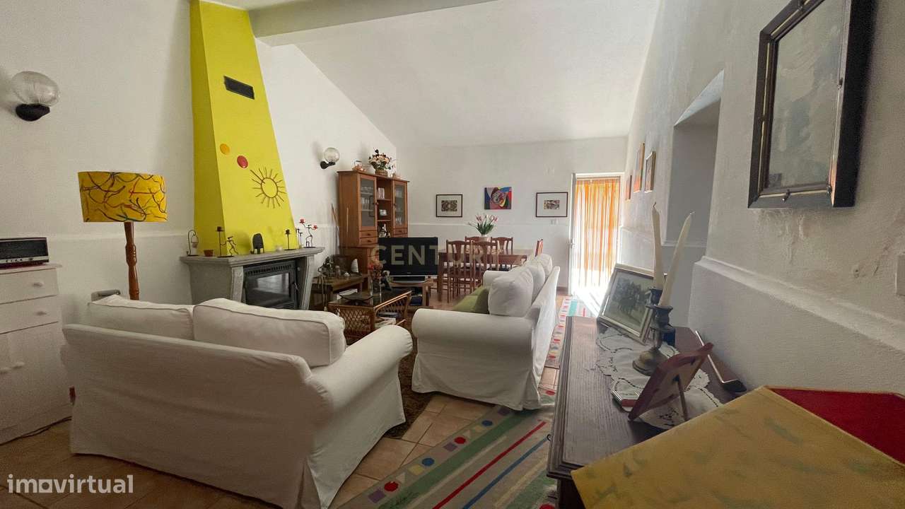 Moradia T4 em pedra | Lousa, Castelo Branco - Grande imagem: 4/21