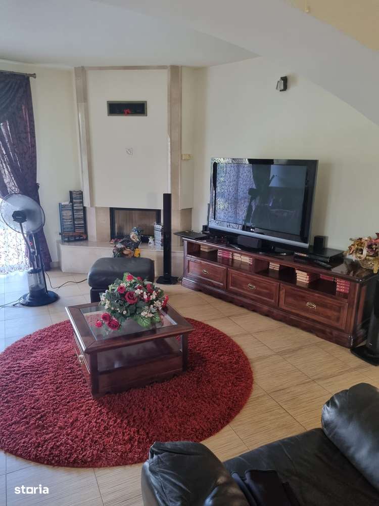 Casa la cheie zona rezidentiala - Imagine principală: 5/18