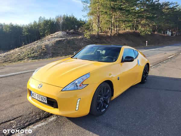 Nissan 370 Z NISMO - 4