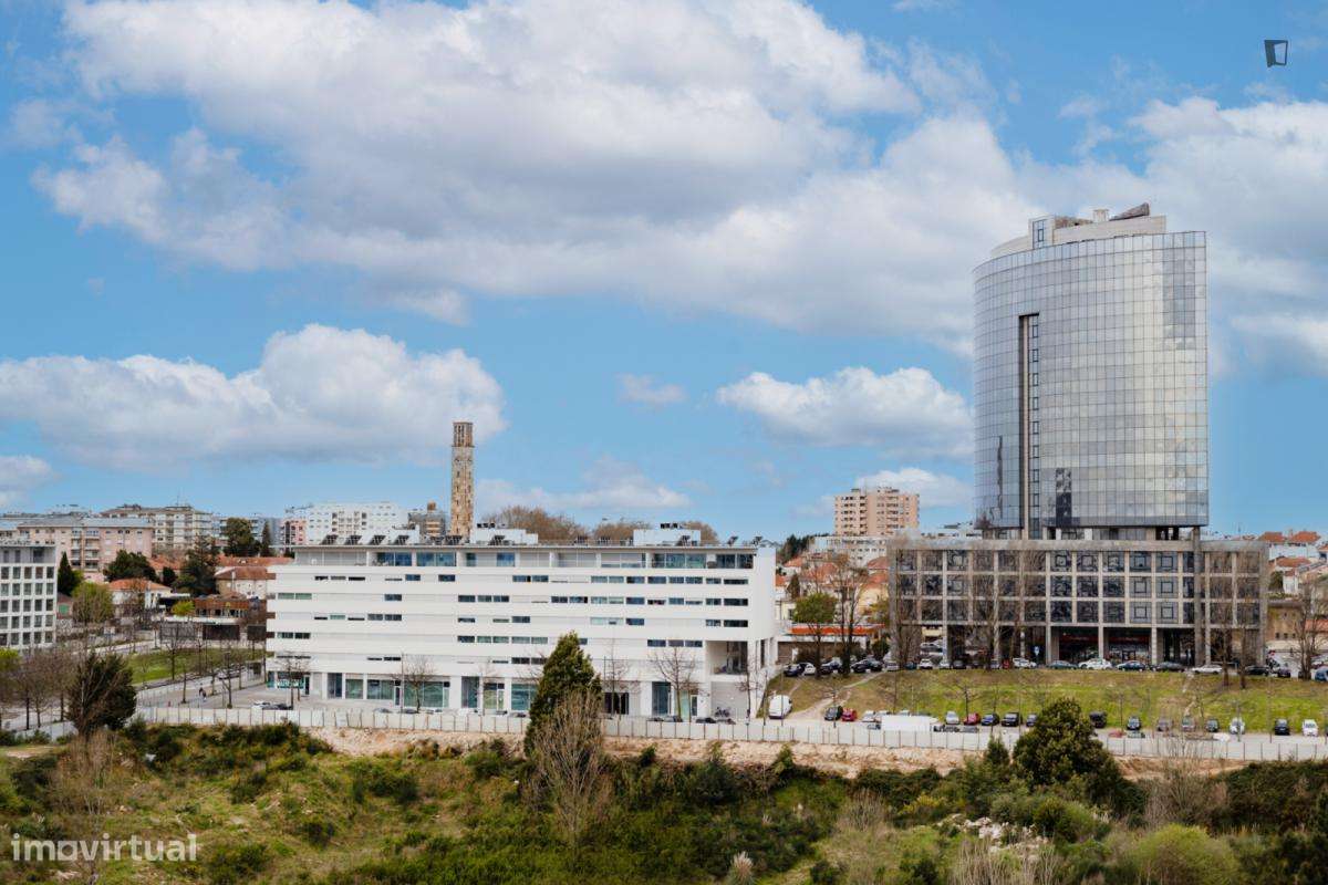 Apartamento com 1 quartos - localizado em Campanhã Porto - Grande imagem: 4/6