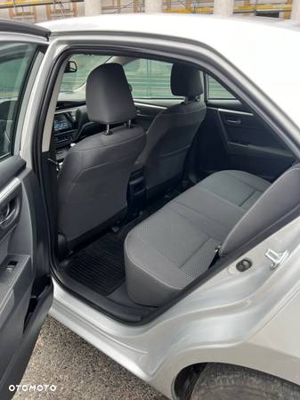 Toyota Corolla 1.6 Comfort - 10