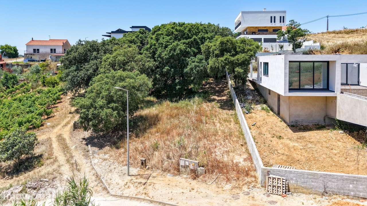 Terreno com projecto aprovado para construção de moradia, Mafra-11