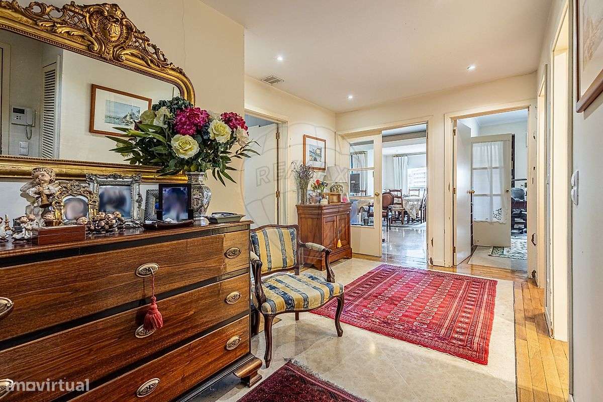 Apartamento T4 para venda - Grande imagem: 2/28