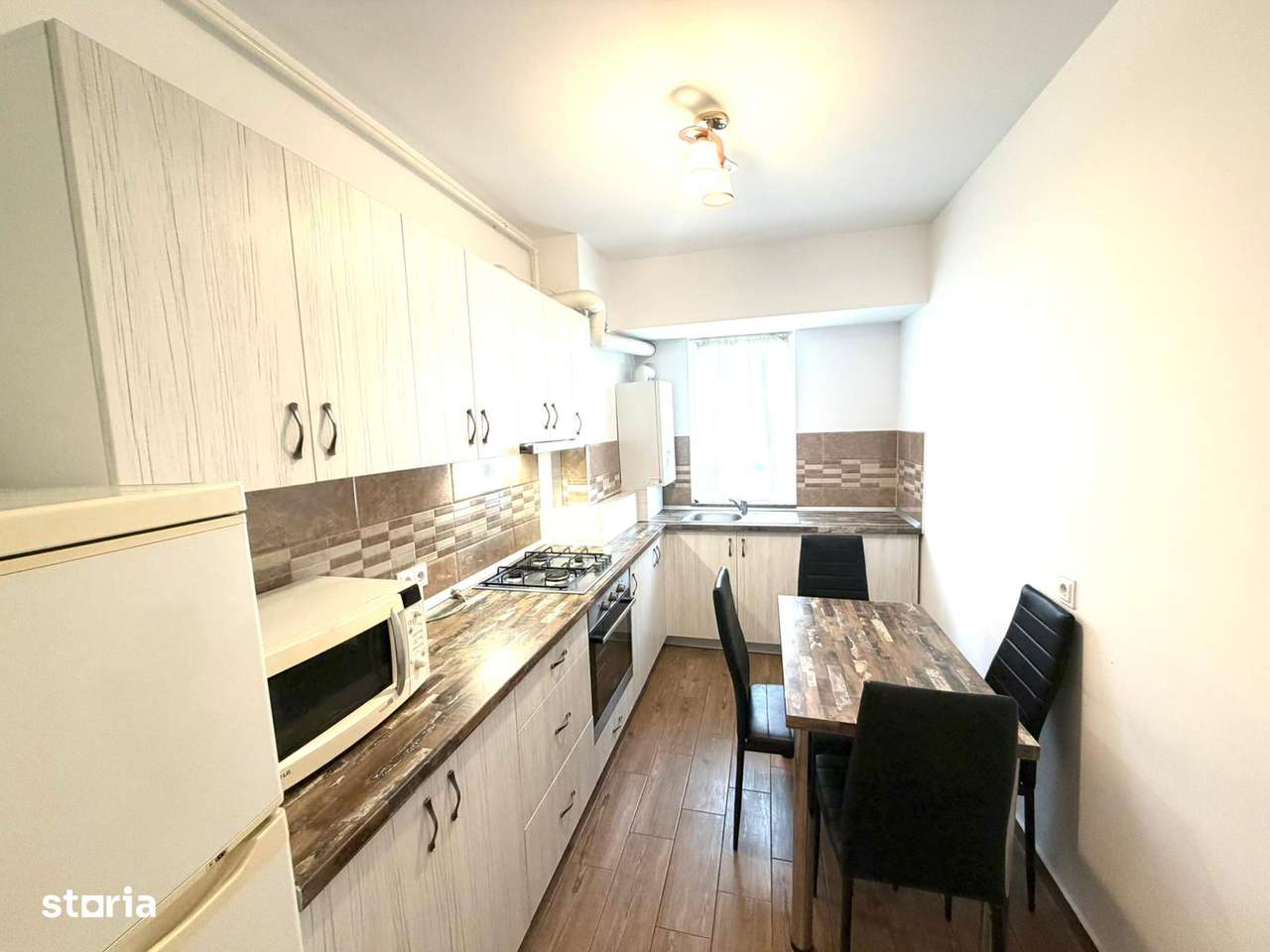 Garsonieră spatioasa  în Complexul Maurer, lângă Coresi Mall-4