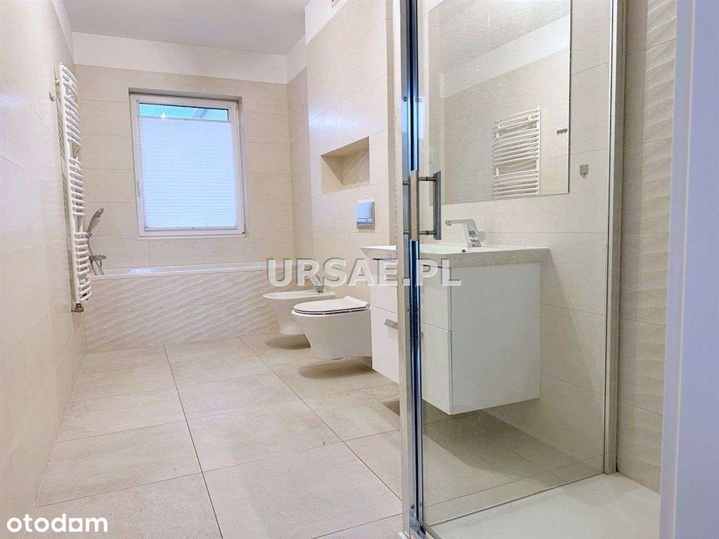 Doskonała lokalizacja 4 sypialnie, 2 łazienki-8