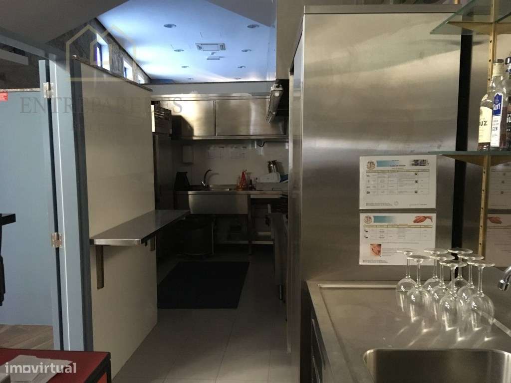 TRESPASSE | Restaurante & Bar no Coração da Baixa do Porto - 170.000 €-4