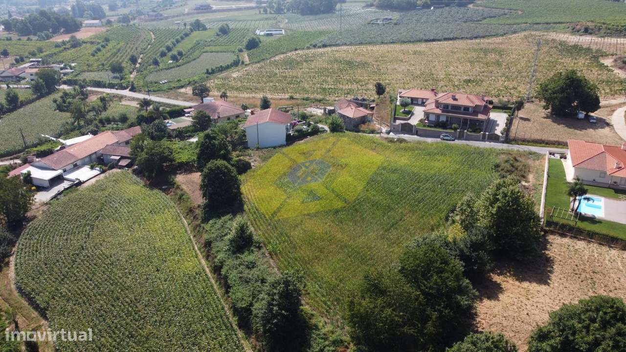 Lote de terreno com 1200m2 em Torrados - Felgueiras - Grande imagem: 4/5