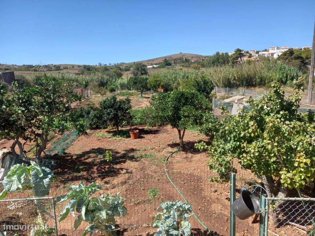 Moradia T3 com amplo terreno a 1,5 km da praia, Vila do Bispo-29