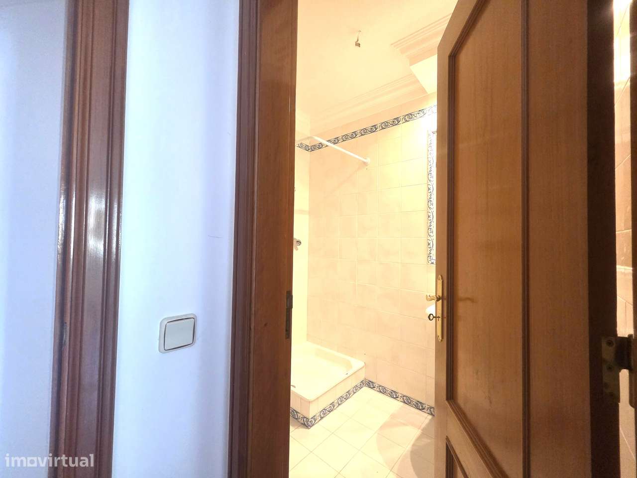 Excelente Apartamento T3- Santa Marta do Pinhal-3