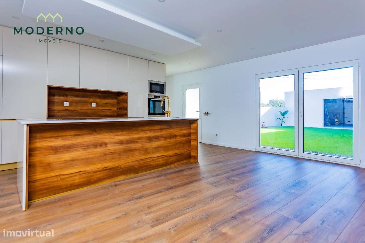 Moradia T3+1 Nova, com Garagem e Jardim Privado – Casal da Rola - Grande imagem: 5/37