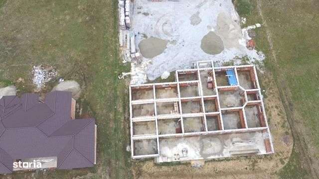 Gaminvest - Teren si Constructie de Vanzare, la 40 km de Oradea V3174 - Imagine principală: 4/5