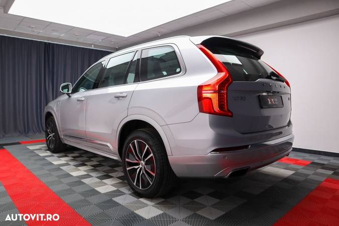 Volvo XC 90 T8 AWD Twin Engine Geartronic Momentum - 13