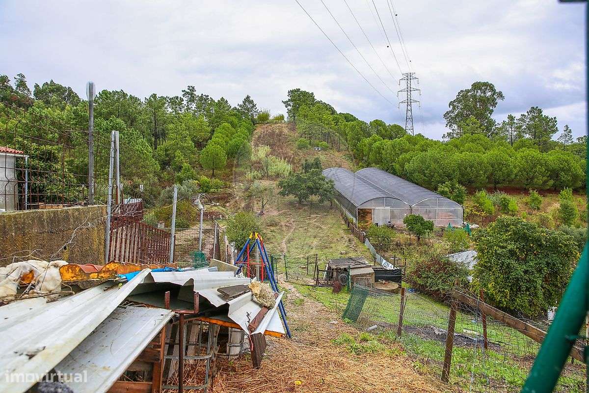 Moradia T4 para venda-30