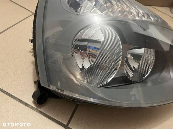 RENAULT CLIO II 2 LIFT LAMPA PRZEDNIA PRZÓD PRAWA - 4