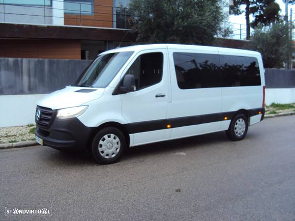 Mercedes-Benz Sprinter - 1