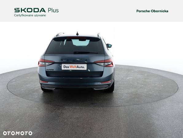 Skoda Superb 2.0 TDI SCR Sportline DSG - 4