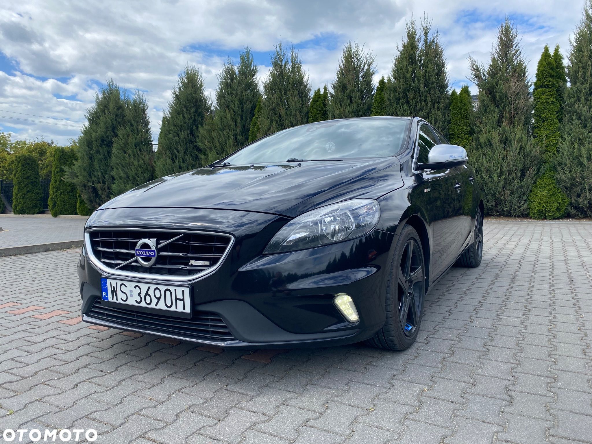 Volvo V40 D2 R Design - 1