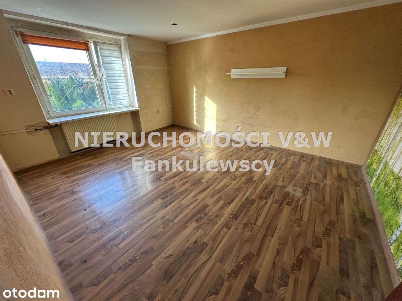 Mieszkanie, 43,60 m², Jelenia Góra-0