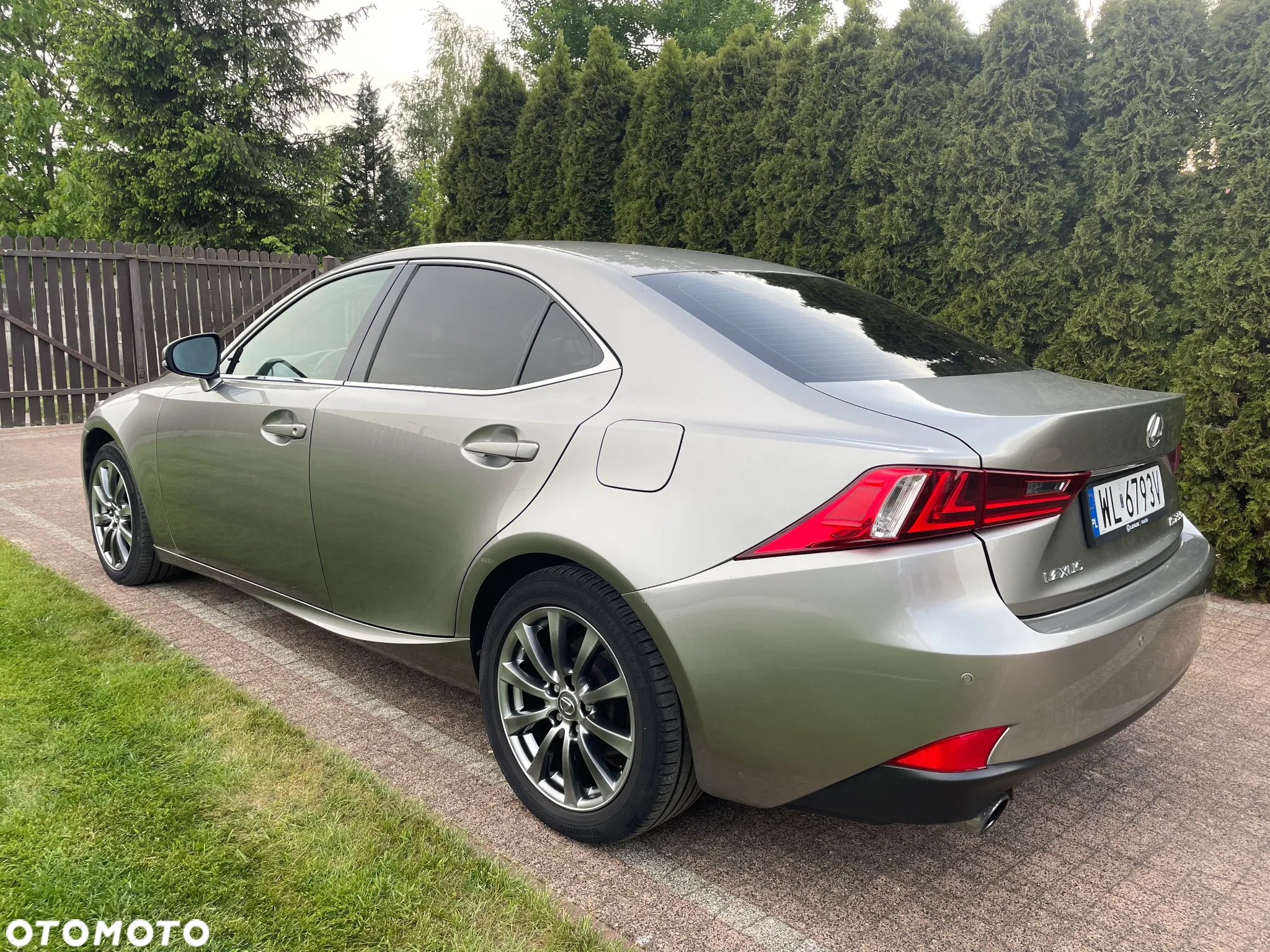 Lexus IS 250 Prestige - 4