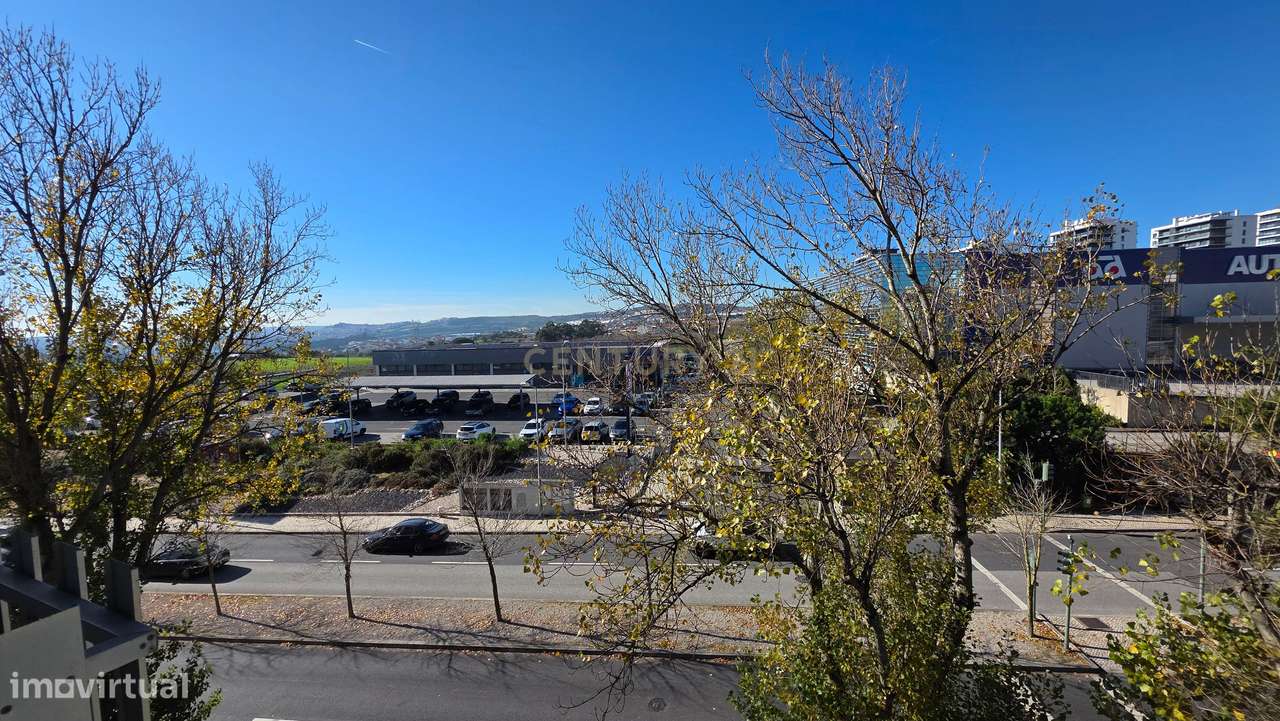 Apartamento T2 em Odivelas - Usufruto 10 Anos - Grande imagem: 4/22