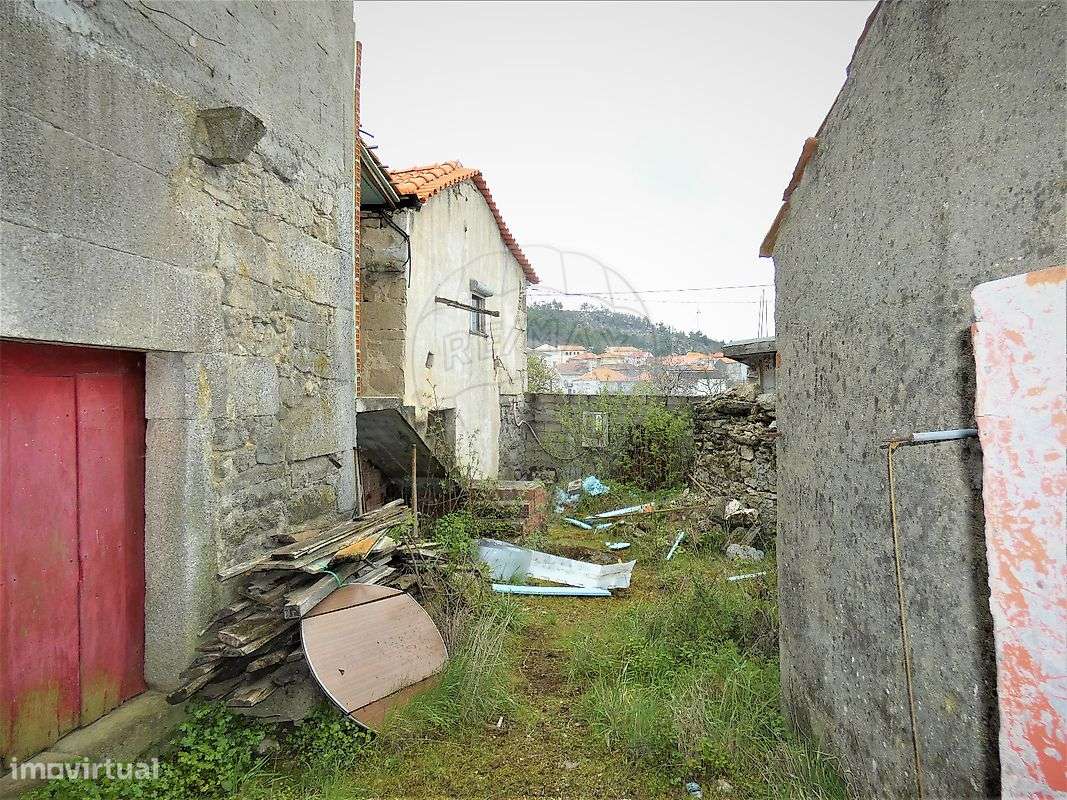 Moradia T3 para venda-7