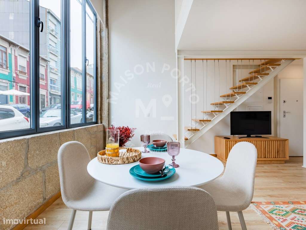 Apartamento T1 Duplex Totalmente Equipado e Mobilado no Bonfim, Porto-16