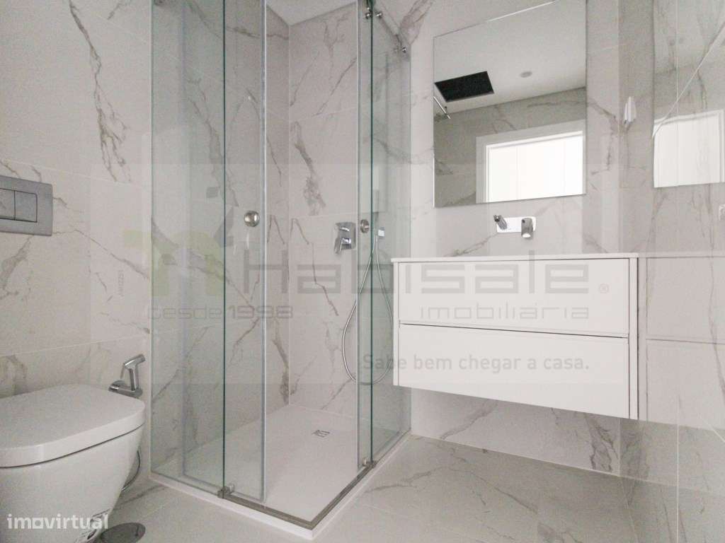 T3 + 1 com terraço, nas Colinas do Cruzeiro!-21