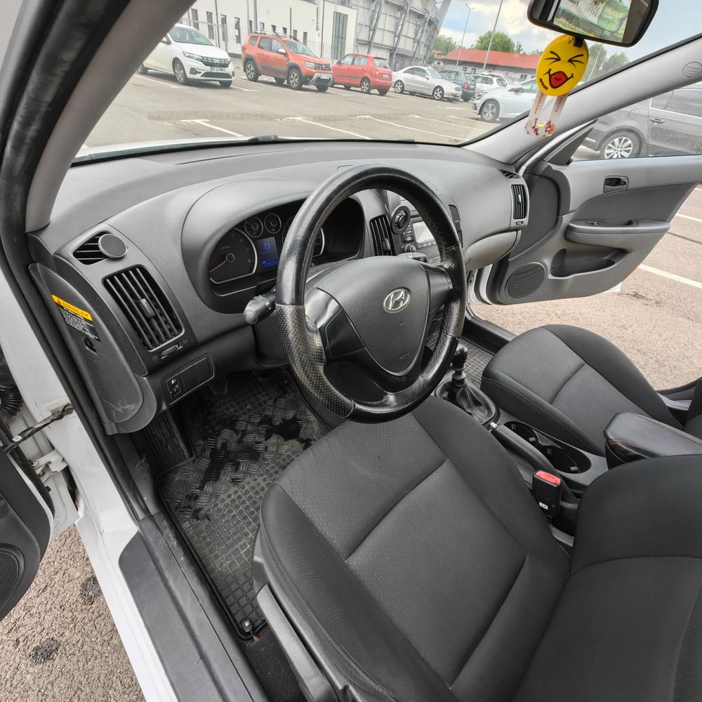 Hyundai i30 I [2007 - 2012] 1.4 DOHC GL Classic 2008