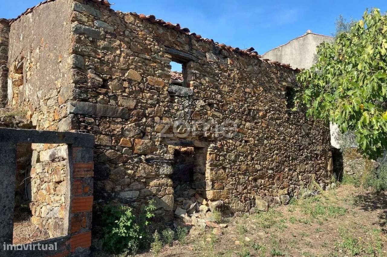 Terreno com Projeto Vila de Rei-5