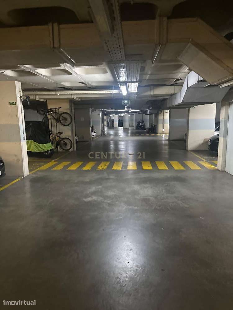 Lugar de garagem à venda em Campolide – Lisboa - Grande imagem: 2/5