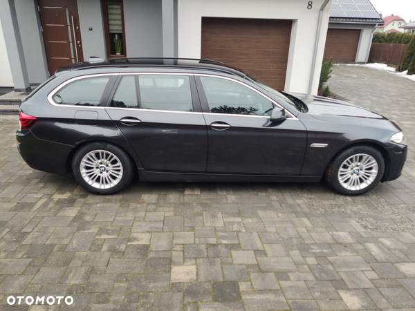 BMW Seria 5 525d Touring Luxury Line - 5