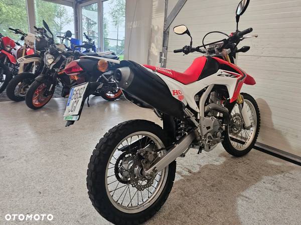 Honda CRF - 30