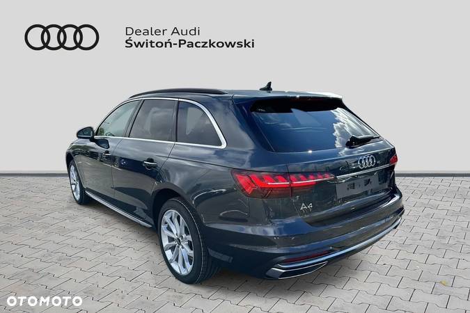 Audi A4 40 TFSI mHEV Advanced S tronic - 4