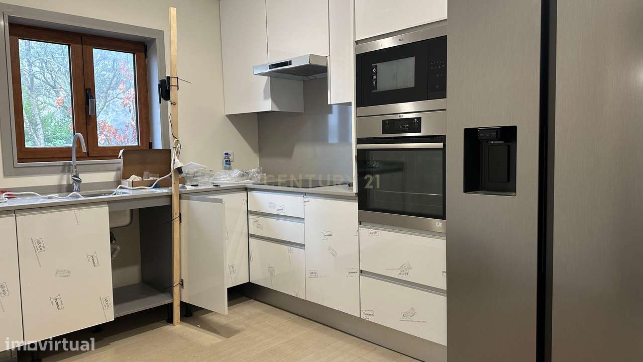 Casa Exclusiva no Gerês – Ideal para Investimento Turístico ou Refúgio - Grande imagem: 5/36