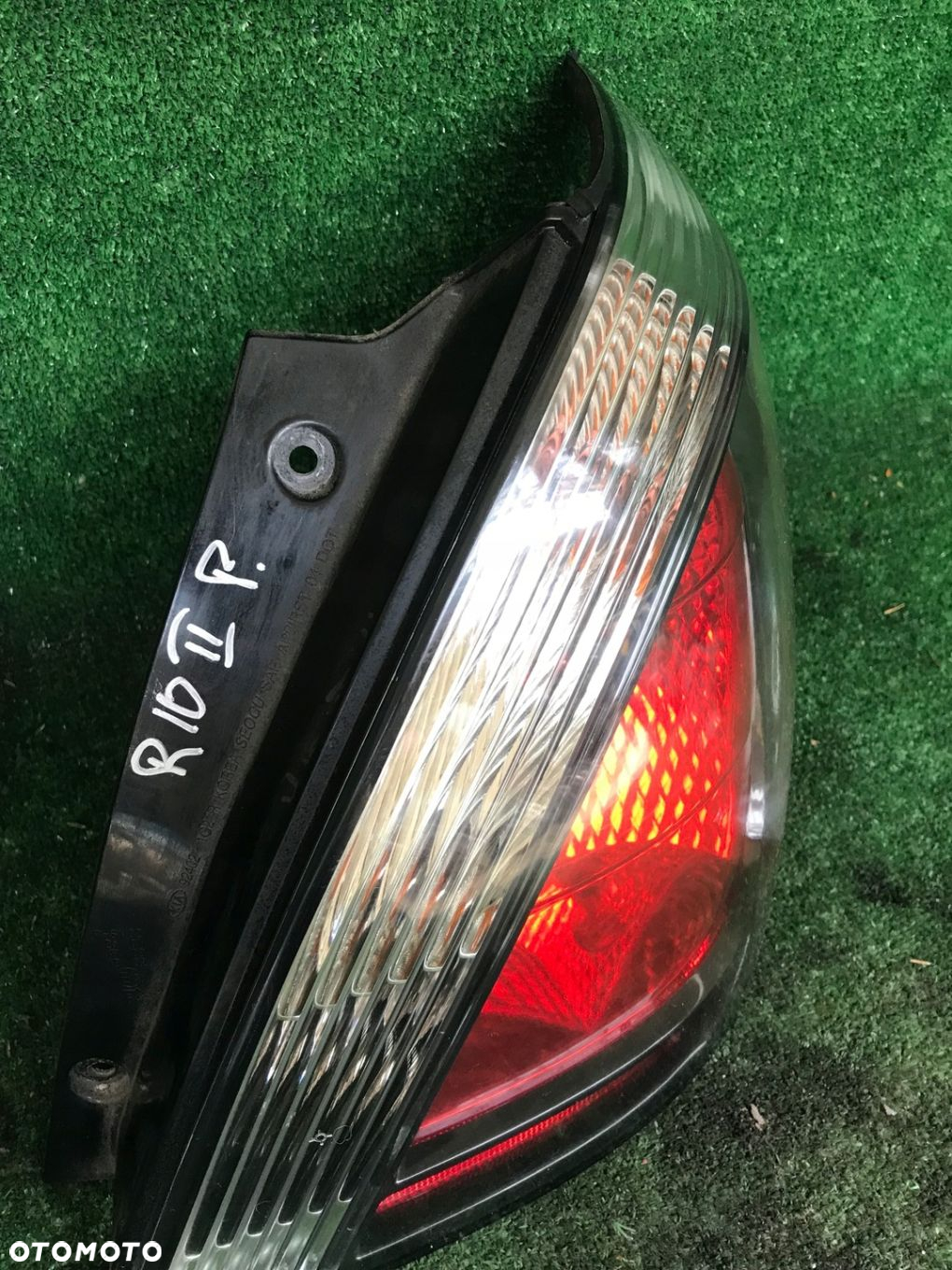 LAMPA TYLNA TYŁ PRAWA KIA RIO II WWA - 6