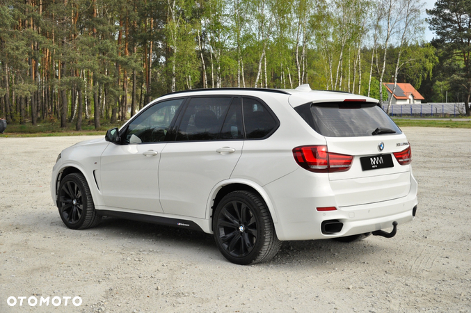 BMW X5 M M50d - 13