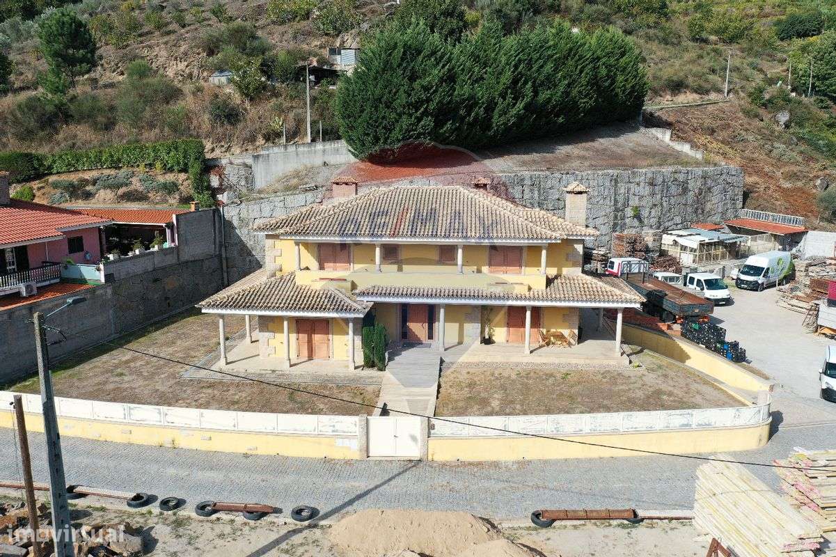 Moradia T4 para venda - Grande imagem: 4/32