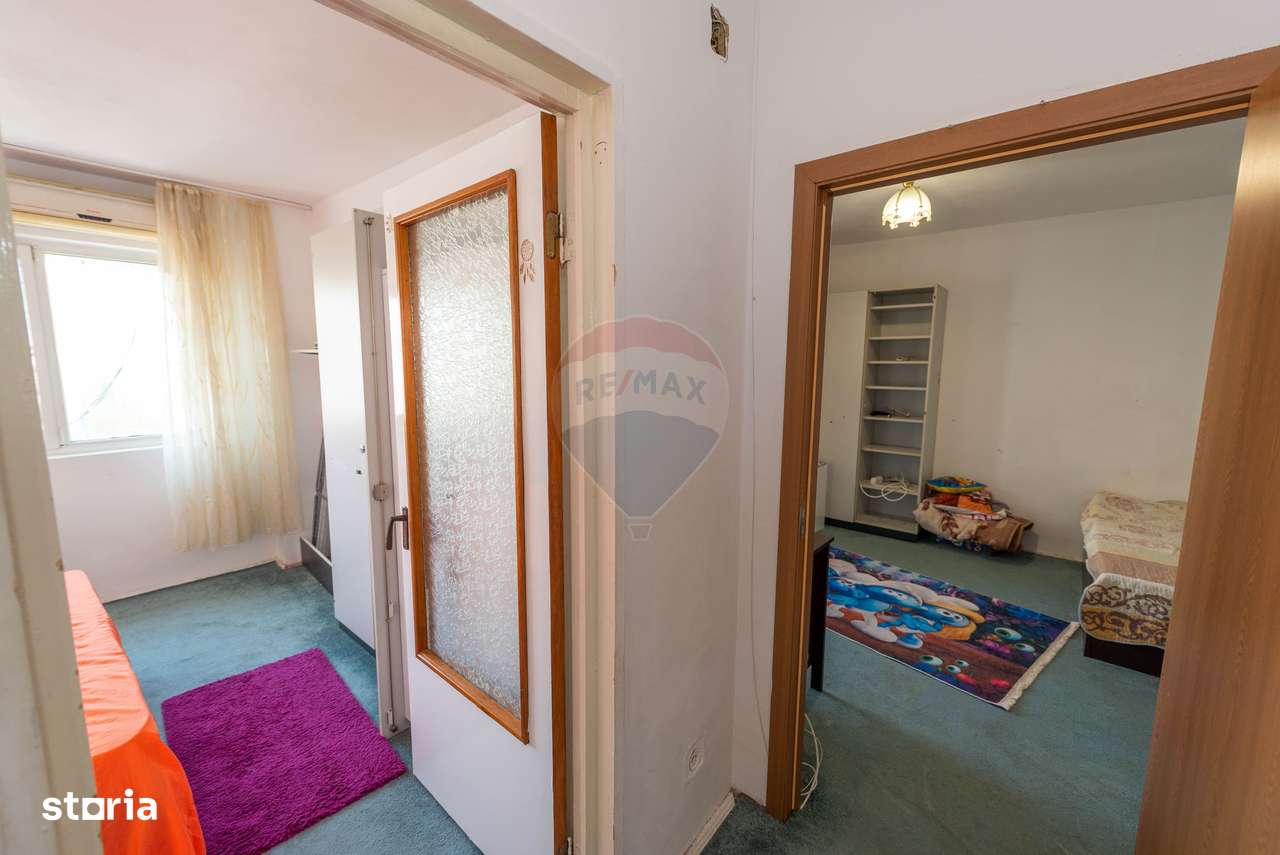 Apartament decomandat cu 2 camere de vanzare in zona Titan Salajan-17