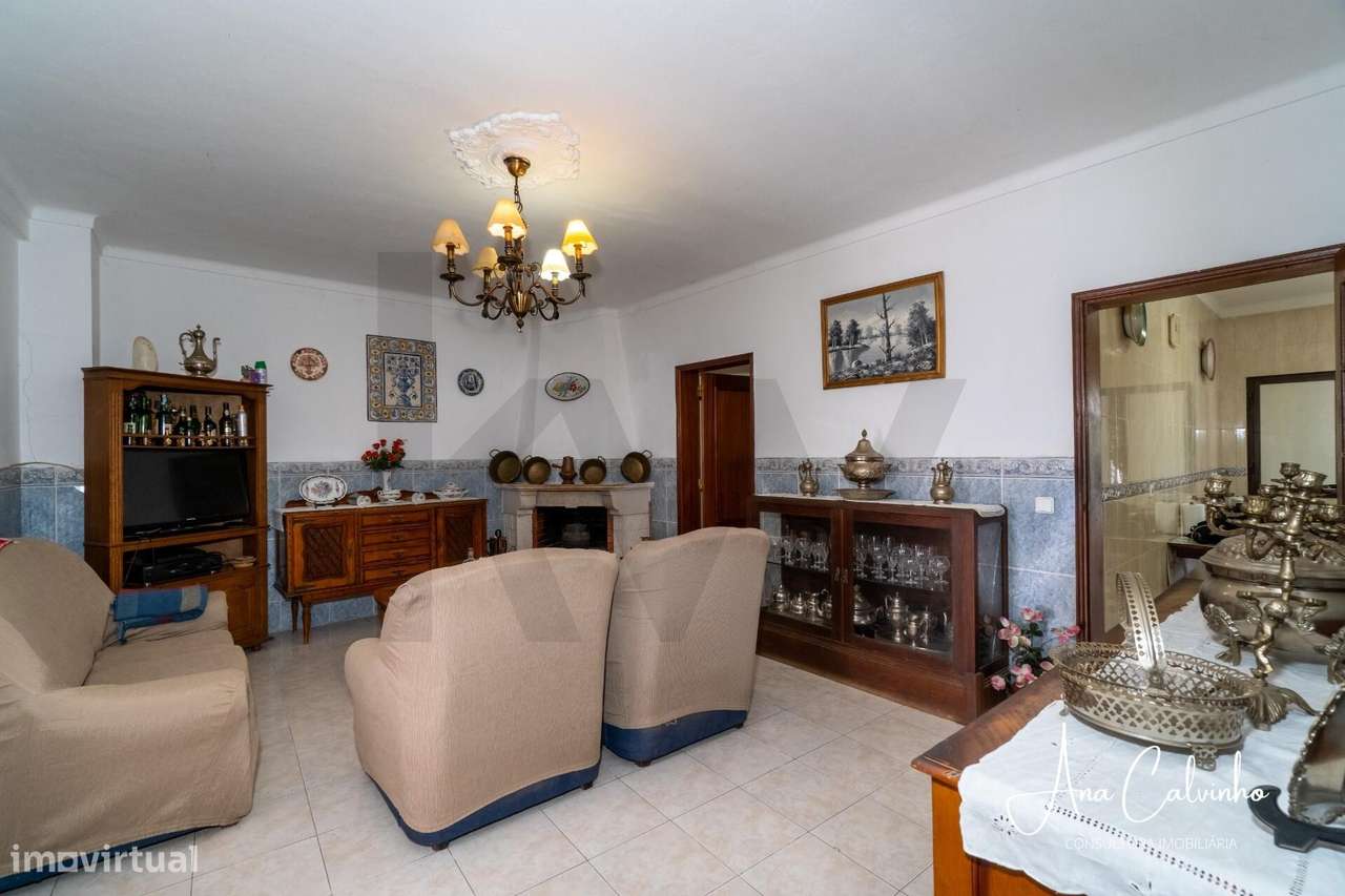 Moradia térrea T4 com alma portuguesa no coração de Castro Marim - Grande imagem: 2/30