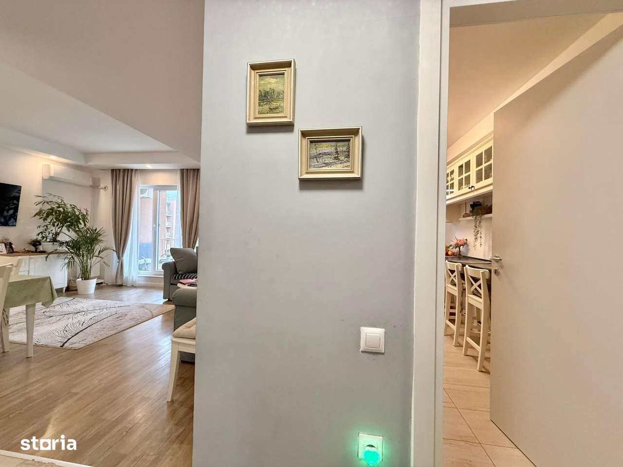 COSMOPOLIS - Apartament 3 camere spatios, vedere piscina - Imagine principală: 5/16