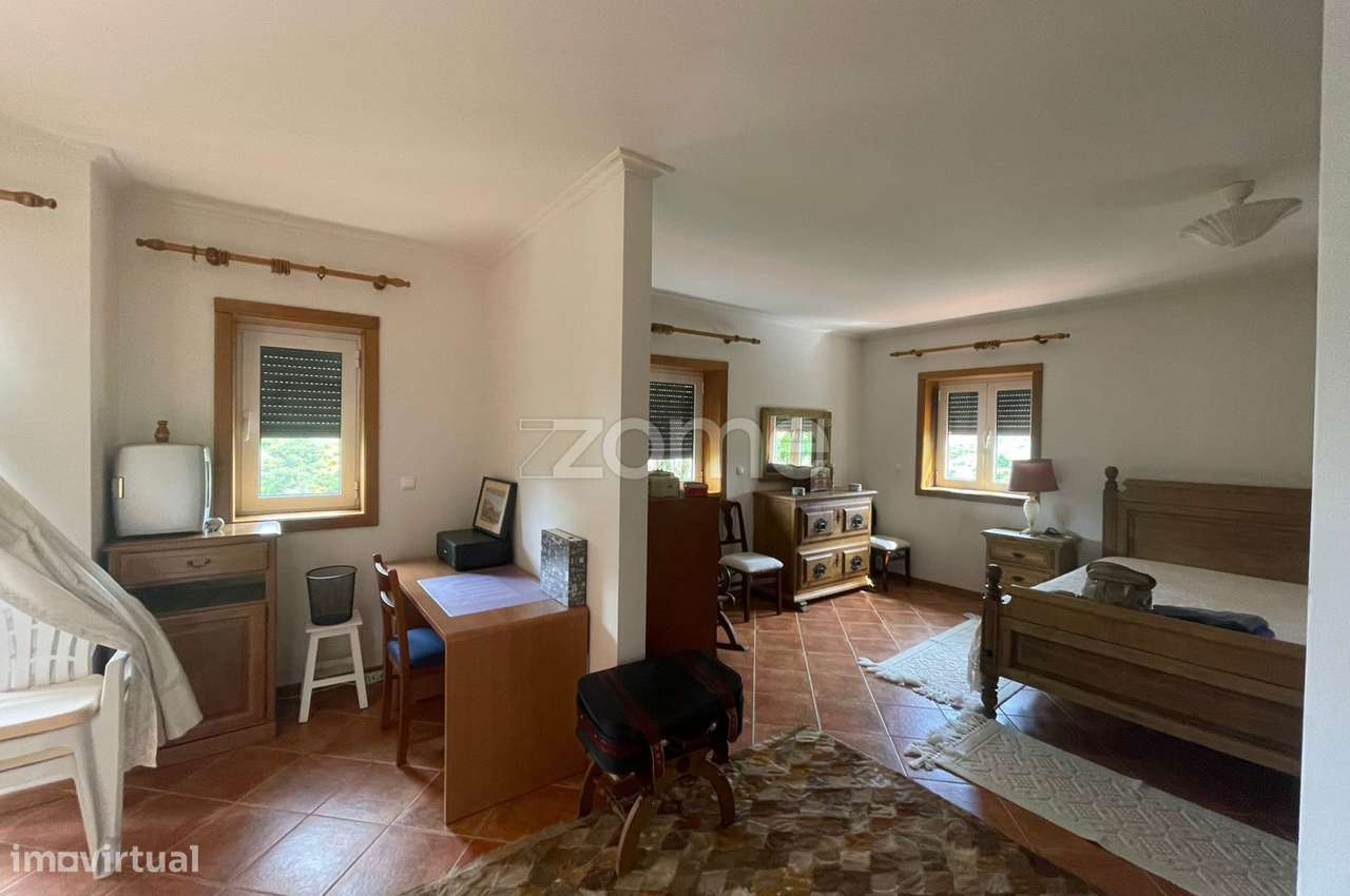 Quinta com Moradia V3 de 2 Pisos, Garagem e Olival – São Pedro, Vei...-11