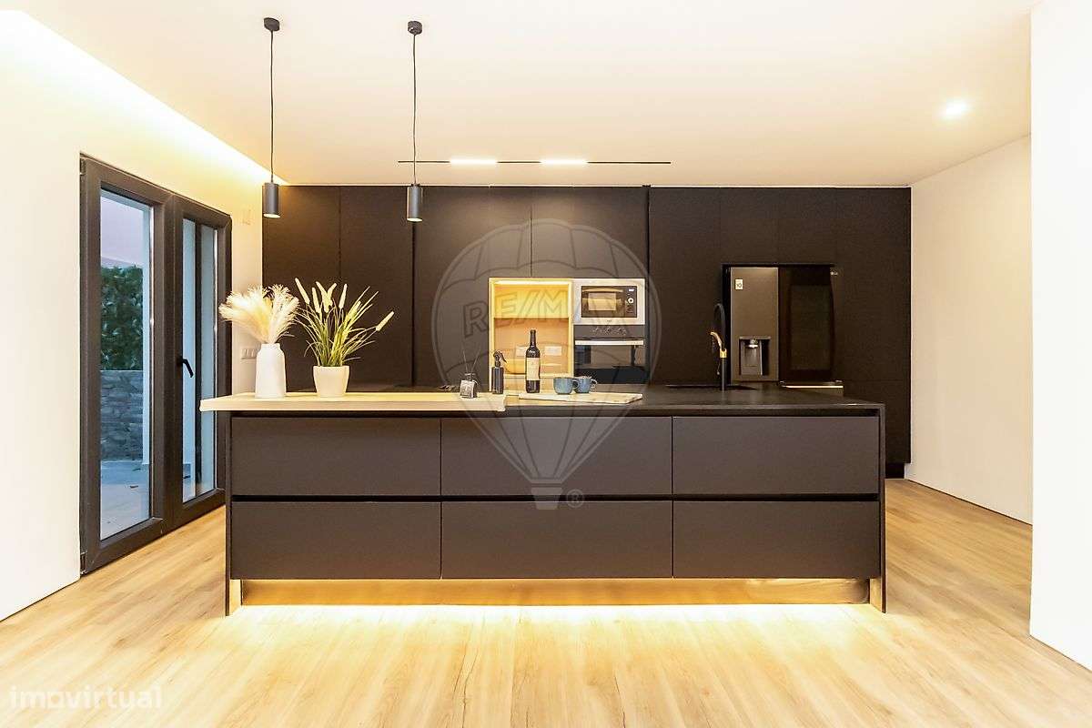 Moradia T4 para venda-2